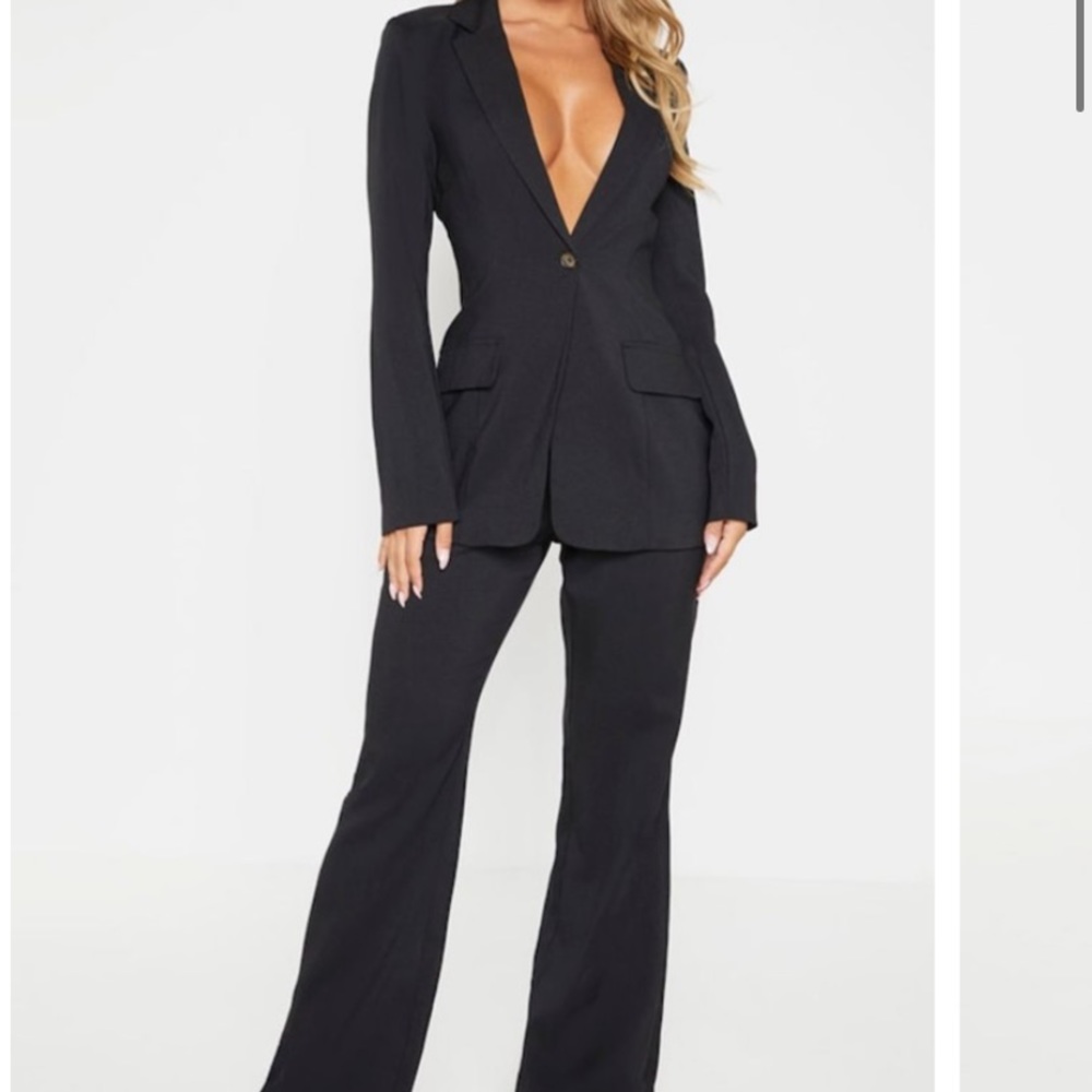 Pretty Little Thing blazer pants set